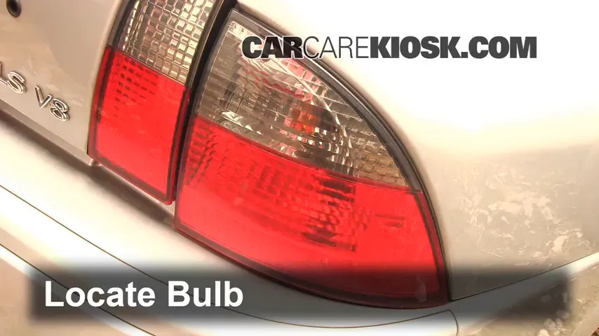 2005 Lincoln LS Sport 3.9L V8 Lights